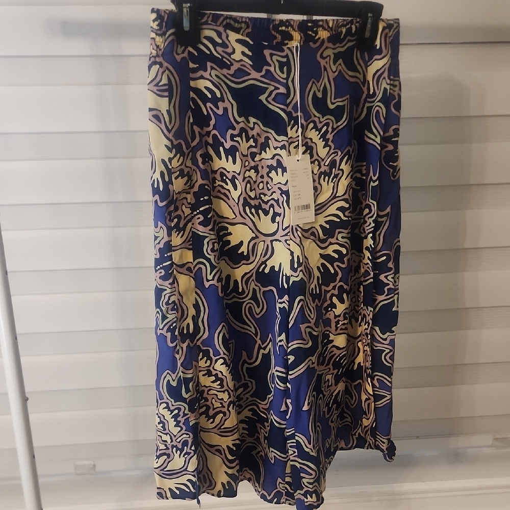 CLOSED Patterned Shorts Size XS $270 - Picture 4 of 6